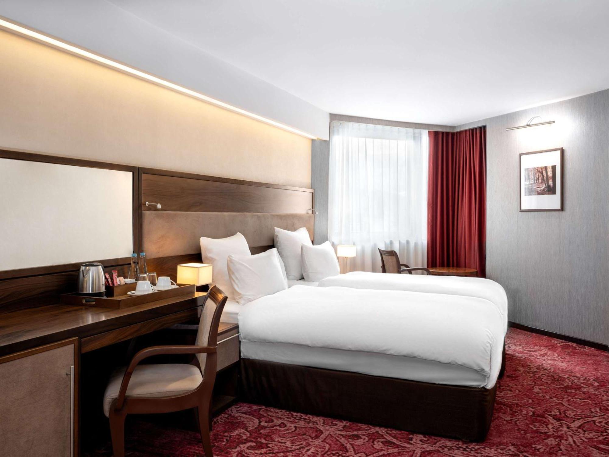Movenpick Hotel Сараєво Екстер'єр фото