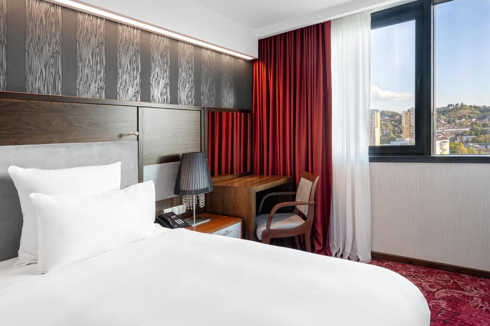 Movenpick Hotel Сараєво Екстер'єр фото