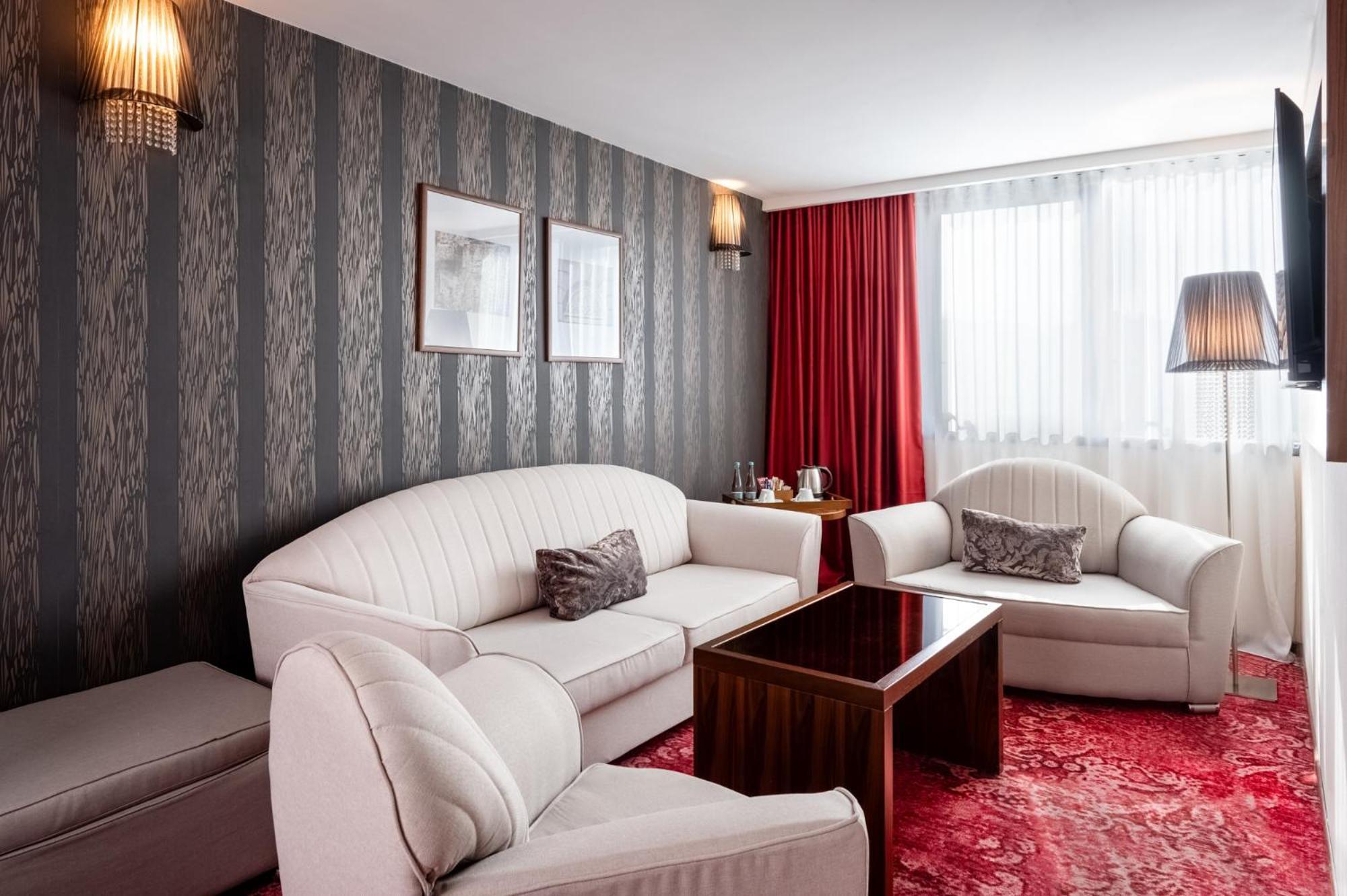 Movenpick Hotel Сараєво Екстер'єр фото