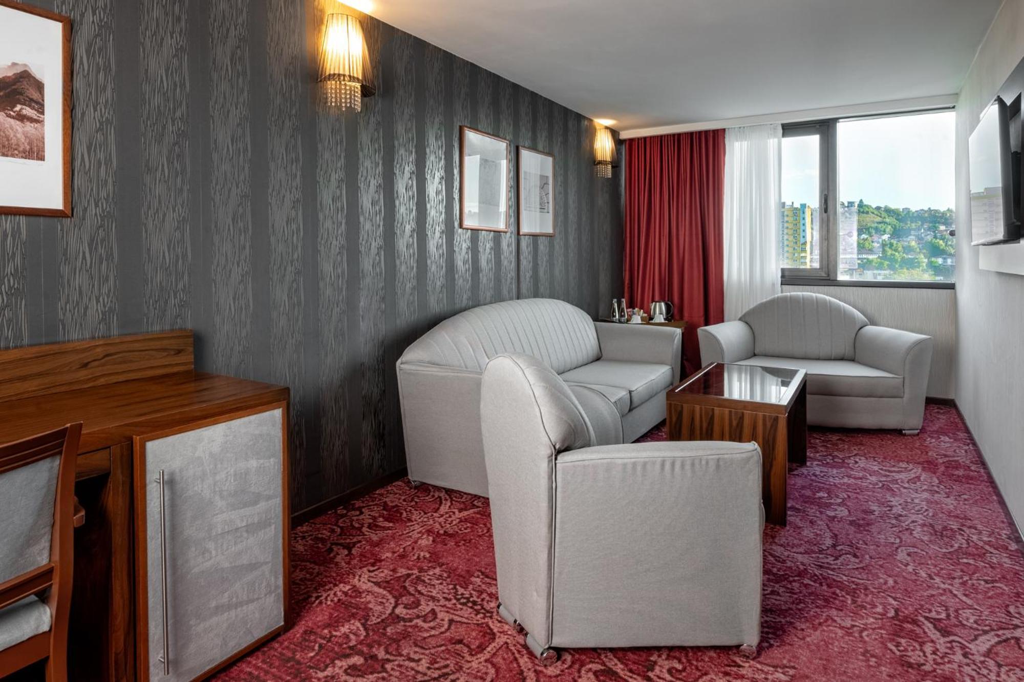 Movenpick Hotel Сараєво Екстер'єр фото